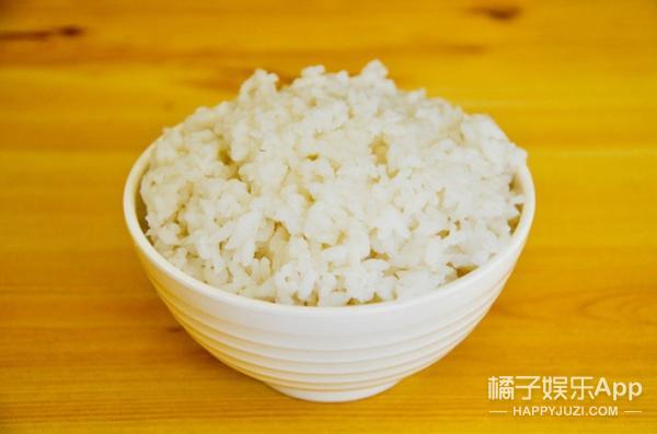 只需一刀就能得到一个“熊猫”，好萌好做又好吃！