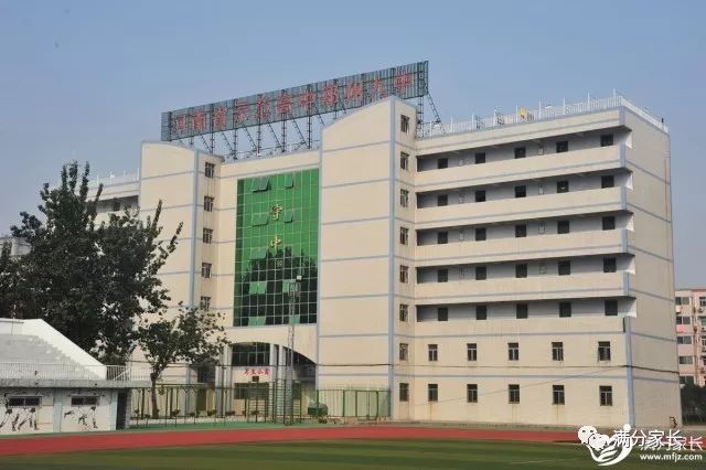 除了大小三甲，这所高中也备受关注，尤其是它的特色班型