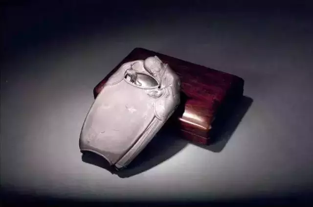 小小一方砚台拍卖价上千万！为啥？
