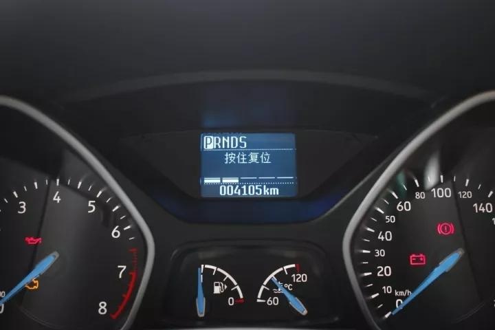 1人1000公里1箱油——福克斯EcoBoost125自动挡车型油耗长测
