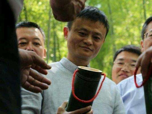 竹筒酒有什么功效（竹筒酒的制作全过程）