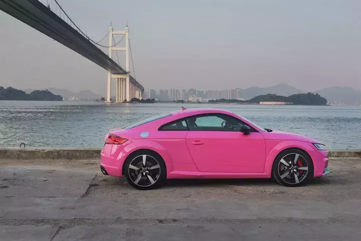 100万内最棒的燃油车吗？奥迪TT RS试驾，或许无敌就是这么寂寞