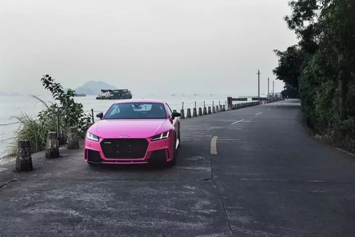 100万内最棒的燃油车吗？奥迪TT RS试驾，或许无敌就是这么寂寞