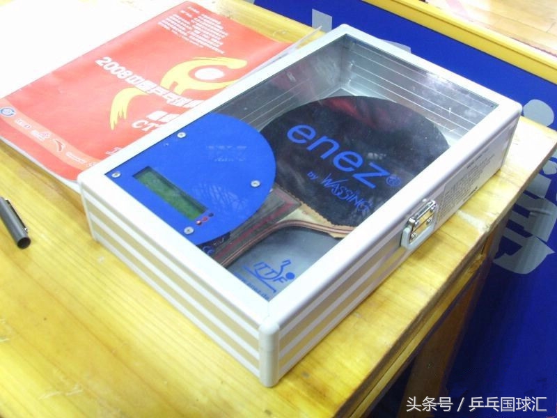 乒乓装备：灌油是什么操作？能让球拍更好打吗？