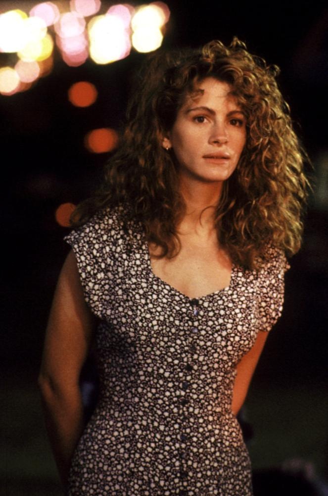 那时的茱莉亚罗伯茨真美——推荐电影《与敌共眠》(原创)