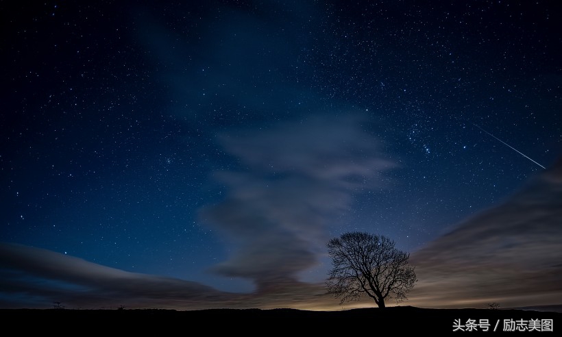 仰望星空，脚踏实地，励志名言送个需要的人