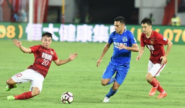 中超为什么能轰72球(GOAL神奇：细说中超十大数据之最 恒大胜场最多 上港火力最猛)