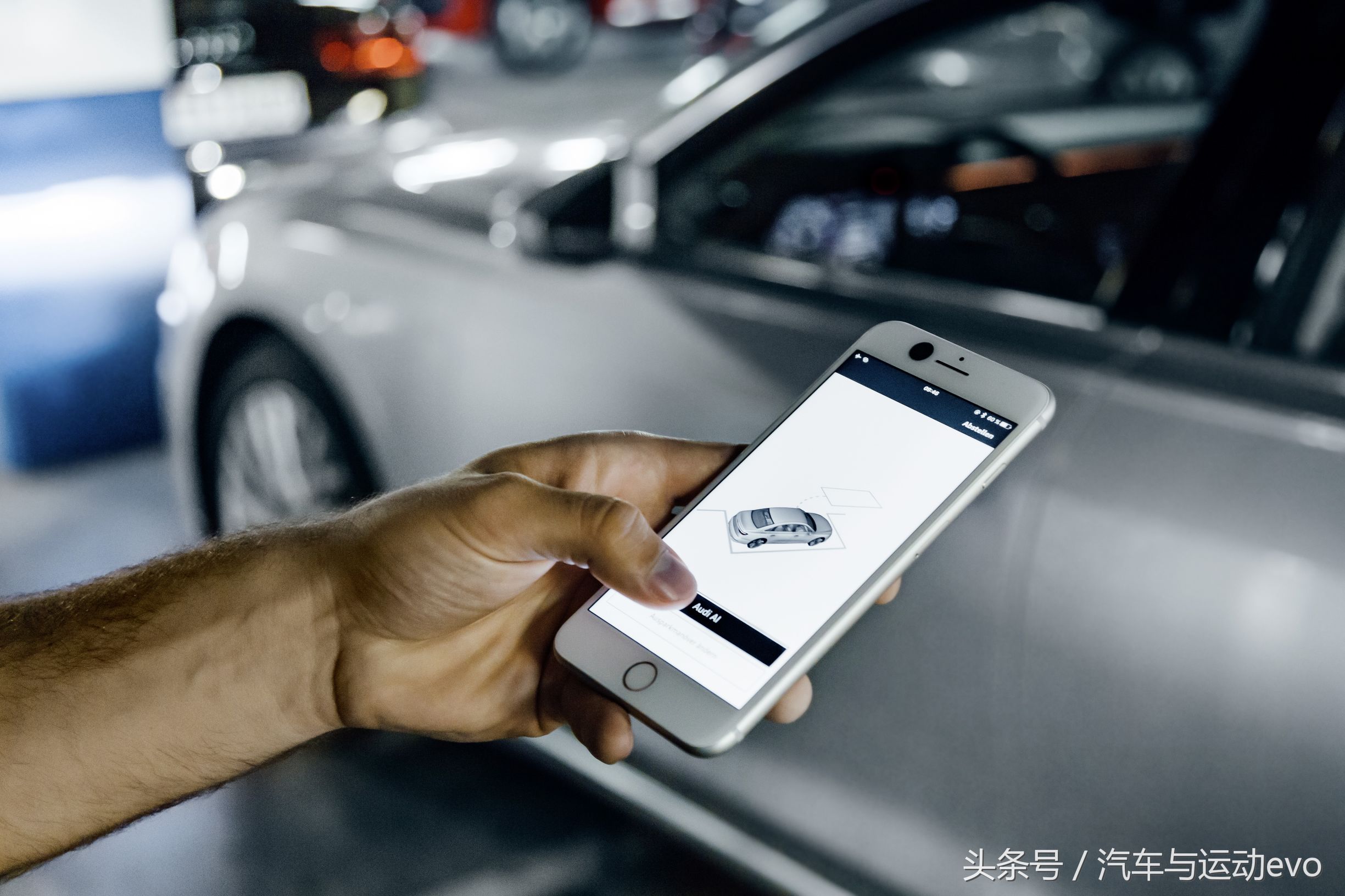 以科技定义进取 全新奥迪A8新能源时代的豪华定义｜evo科技