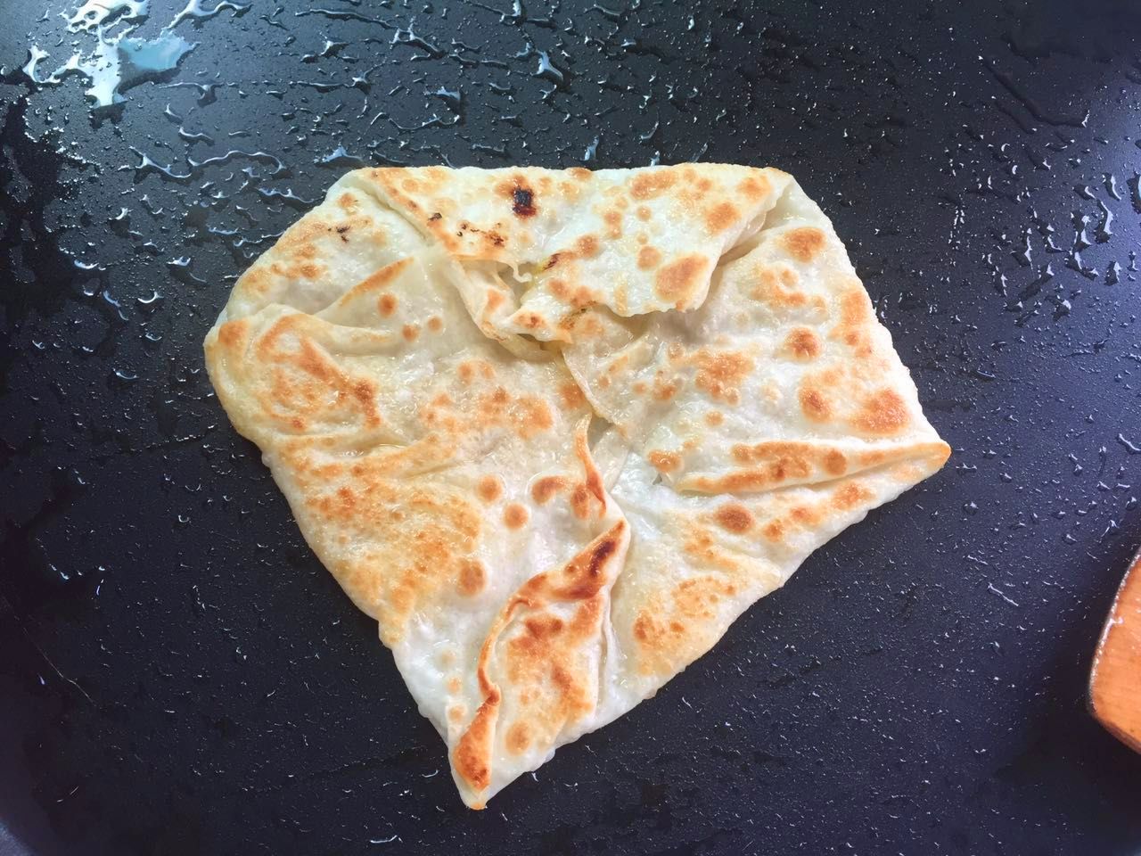 学会一种饼，偷走TA的心（超简单的家常版“印度飞饼”详细食谱）