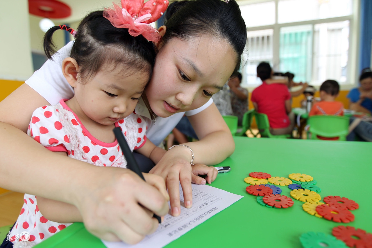 正能量：幼儿园老师说出掏心窝子的话，看哭很多人