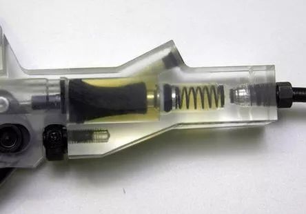 「唯轮百科」这些小知识，让你车子的碟刹更耐用