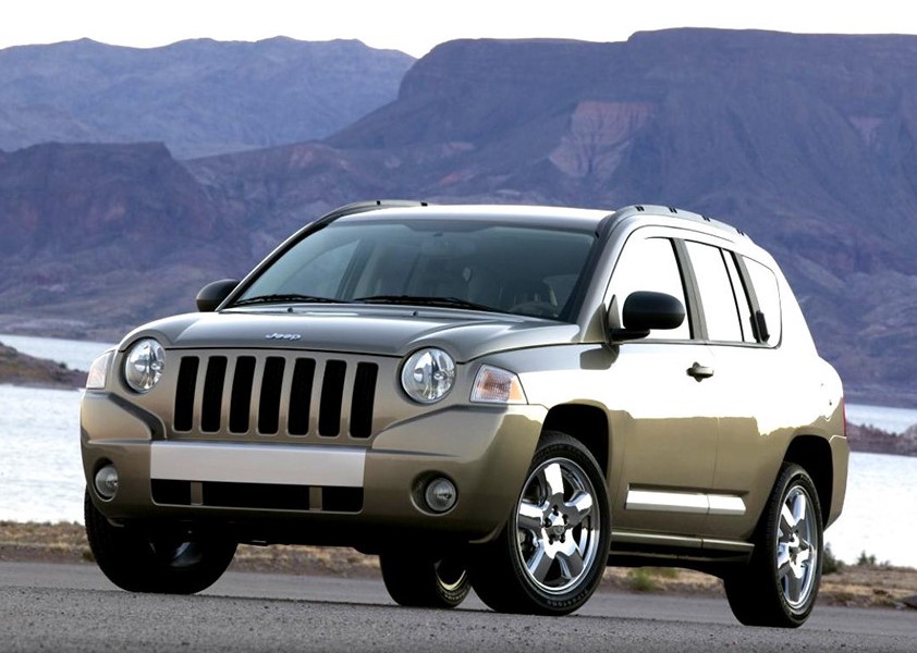 非典型性JEEP，吉普家族的另类年轻派，帅帅的「指南者」