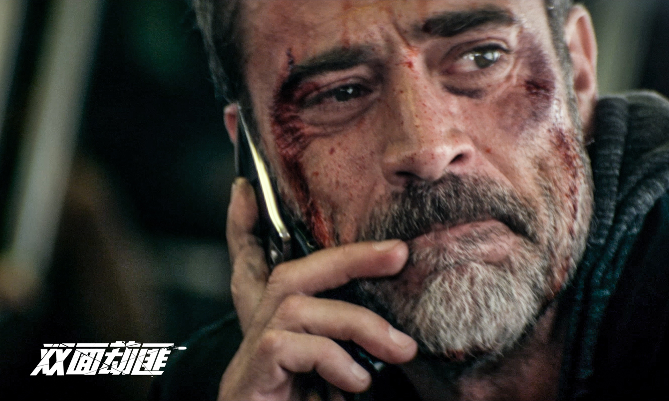 《双面劫匪》:一部为了30万没完没了瞎比比的电影