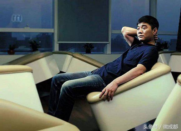 「名人与成都」从成都理工大学建筑专业走出的陌陌科技CEO唐岩