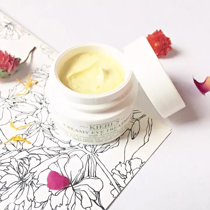 不用眼霜的女生注定比同龄人老十岁，说的是你吗？