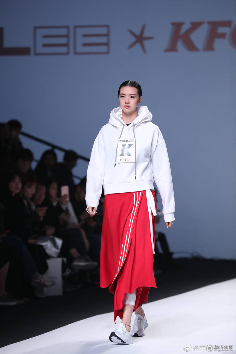 中国女排十大美女：惠若琪上榜 老女排惊艳