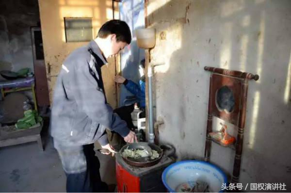 庞众望2017高考684上清华，爸爸精神分裂妈妈瘫痪寒门贵子成长记