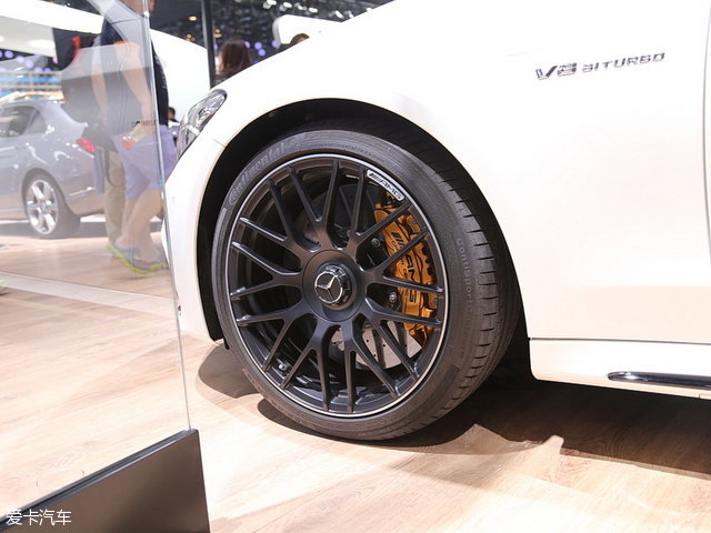 为运动而生 奔驰新AMG C 63 Coupe亮相