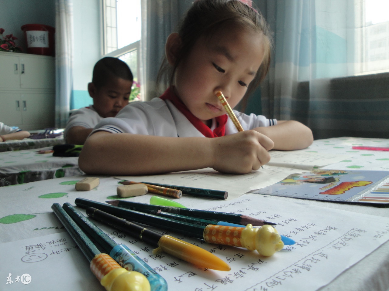 “敞”字怎么读？小学语文一年级生字学习指南