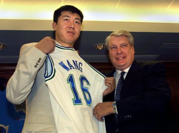 生活中如nba的大写字有哪些(达拉斯小牛正式改名“达拉斯独行侠”！这是库班的商业大棋)