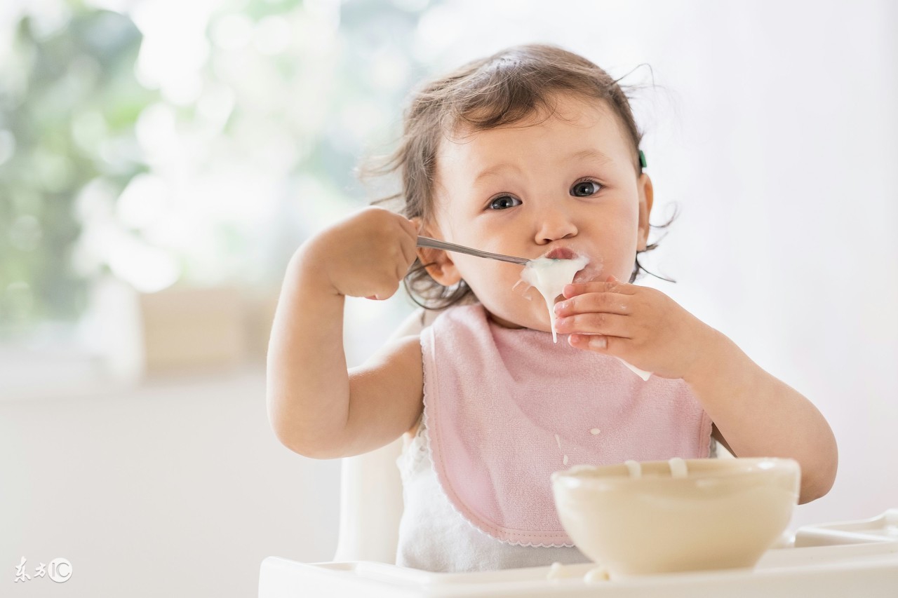 婴儿米粉哪种比较好（宝宝第一口辅食吃米粉）-幼儿百科-魔术铺