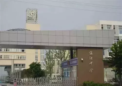 初升高：成都牛校并非都在主城，郊县这10所中学同样很优秀！