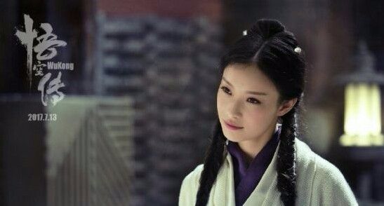 2017年金扫帚奖揭晓，杨幂第四次被提名“最令人失望女演员”