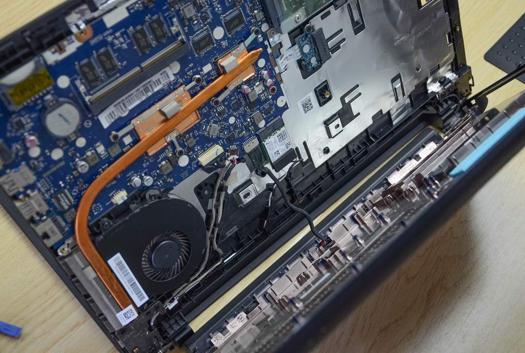 希望大家可以触类旁通,这次要折腾的笔记本是联想天逸310-15isk,目