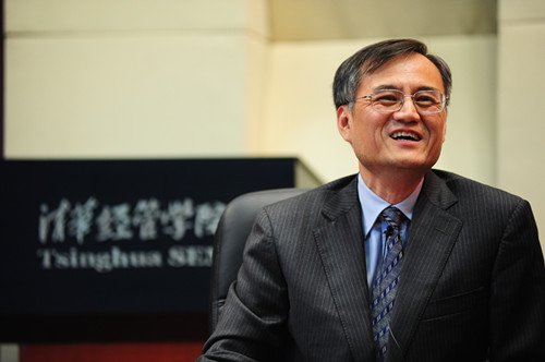 这18人入选清华首批文科资深教授！他们有多牛？