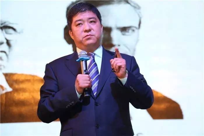 周末头条：富路新品发布会盛大开启，年内有20多款新品推出