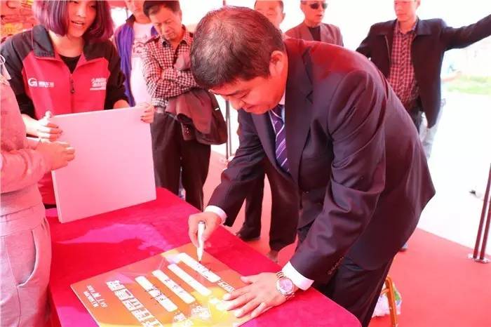 周末头条：富路新品发布会盛大开启，年内有20多款新品推出