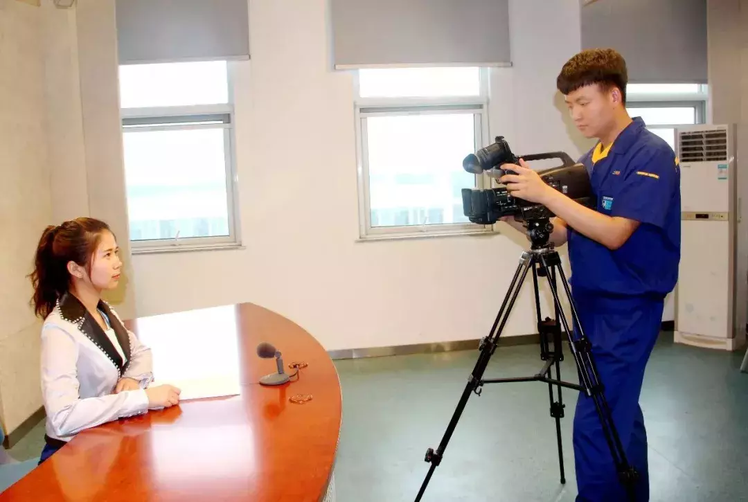 成为技能大师的机会来了！徐工技师学院2018年开始招生啦！