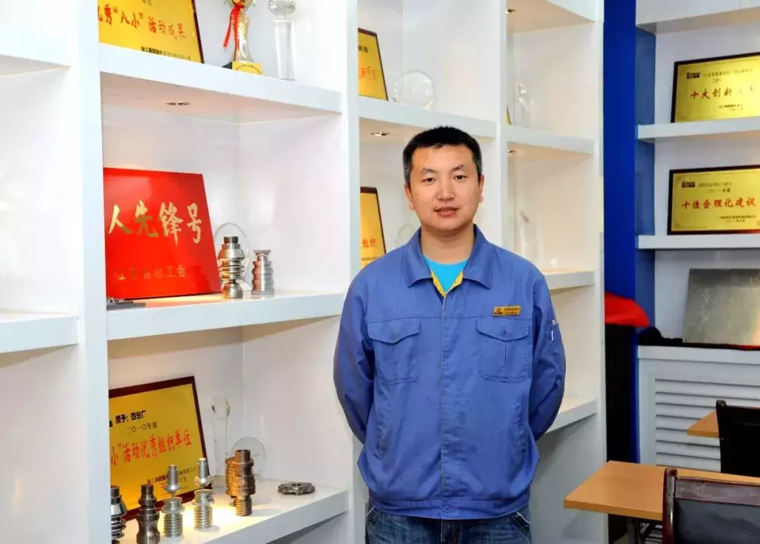 成为技能大师的机会来了！徐工技师学院2018年开始招生啦！