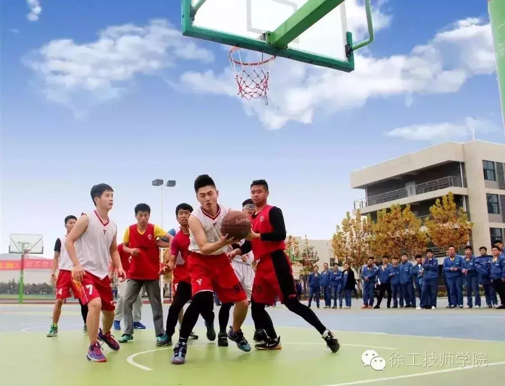 成为技能大师的机会来了！徐工技师学院2018年开始招生啦！