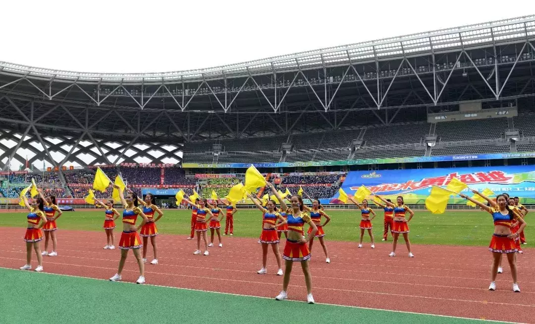 成为技能大师的机会来了！徐工技师学院2018年开始招生啦！