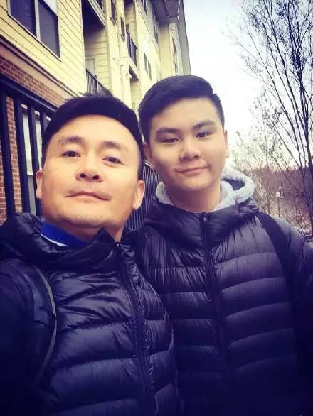 戏里颠倒众生，戏外专情一人？4位情史干净的男星，娱乐圈太稀缺