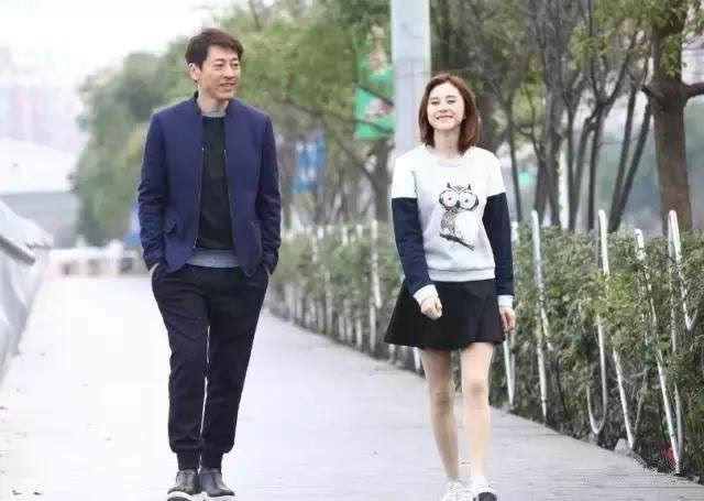 和邵逸夫“关系匪浅”，拍个剧找来那么多TVB大咖的男艺人是他？