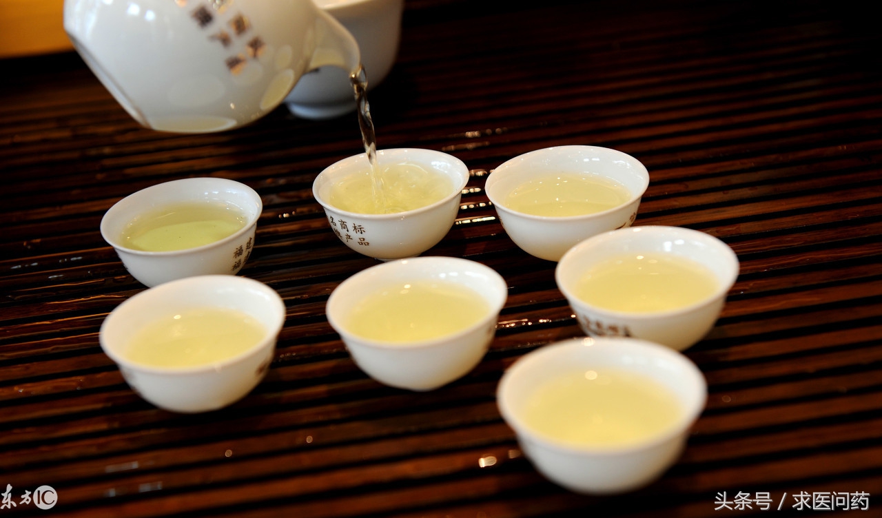 茯苓泡茶的14种方法，健脾生津、运湿止利、运脾止呕、益气固表