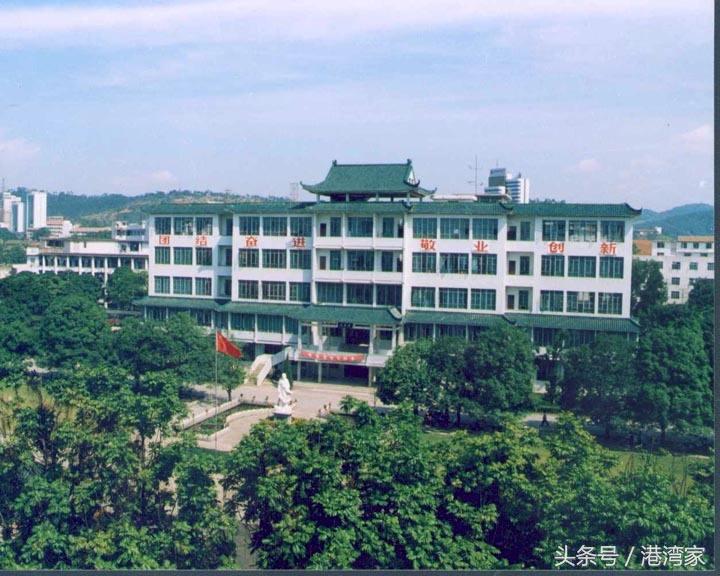 八桂大地！广西自治区各大学图书馆建筑设计，馆藏规模面面观