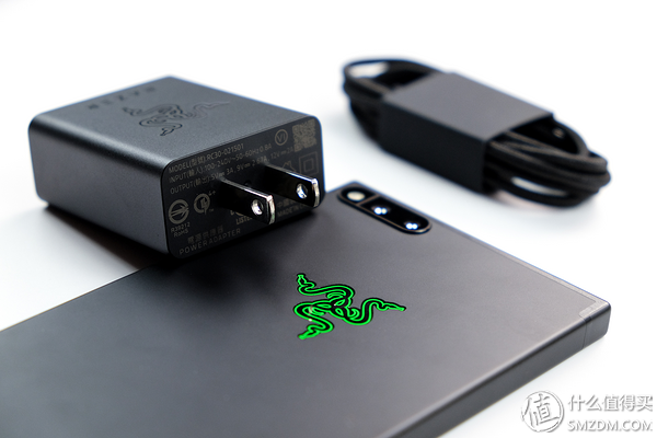 为信仰解毒：Razer Phone 雷蛇手机