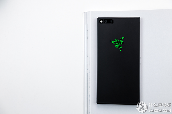 为信仰解毒：Razer Phone 雷蛇手机