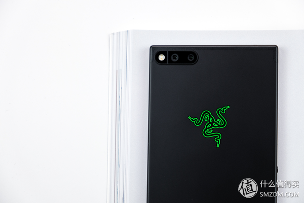 为信仰解毒：Razer Phone 雷蛇手机