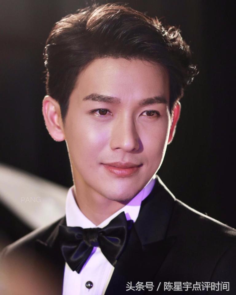 泰剧男星push与jui情人节写真甜蜜指数爆表 推哥今年两部泰剧上档