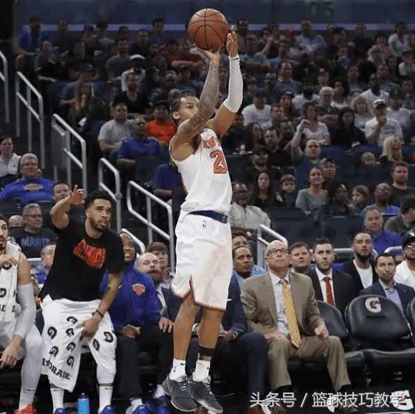 艾弗森cba哪个球队(卧槽！艾弗森重回NBA了！？还砍下26分！这人怎么会那么像AI呢！)