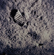 阿波罗登月到底是不是骗局，听听当时登月的宇航员是怎么说的！