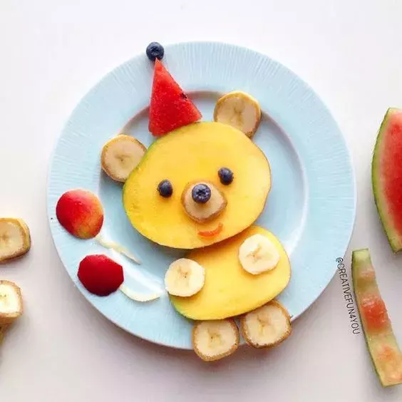 水果不要洗好直接端上桌,这样摆盘好看有档次,客人吃赞不绝口!