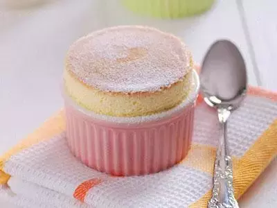 用甜品给他或她表白，你知道甜品的暗语吗