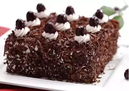 用甜品给他或她表白，你知道甜品的暗语吗