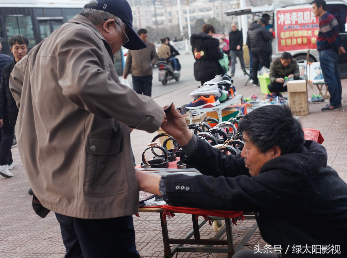 农民大哥发明皮带神器，不图挣钱求休闲