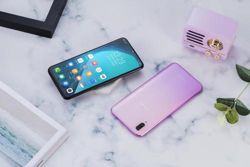 vivo Y97双色图赏：颜值在线，拍照实力可圈可点